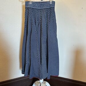 Ayurvastram Elegant Blue Patterned Skirt Size M